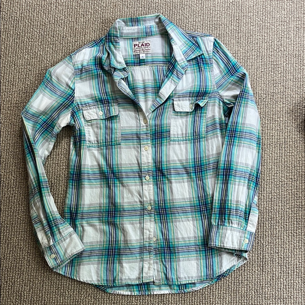 Old Navy Plaid Button-Up Shirt